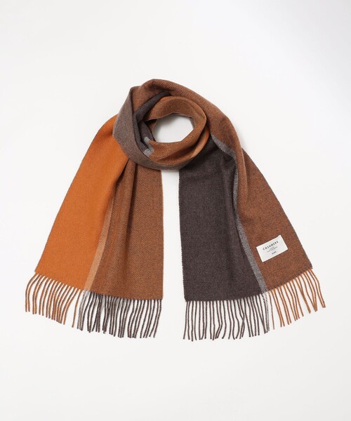 SHIPS（シップス）の「SHIPS: カシミヤ ダブルフェイス パネル マフラー（マフラー・メンズ・ブラック/ネイビー/オレンジ/ブルー/グリーン・ONE SIZE）」の5枚目の写真