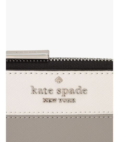 kate spade new york(ケイトスペード ニューヨーク)の「ステイシー カラーブロック サフィアーノ レザー キー ホルダー(キーケース/キーアクセサリー・レディース・グレー・ONESIZE)」の3枚目の写真