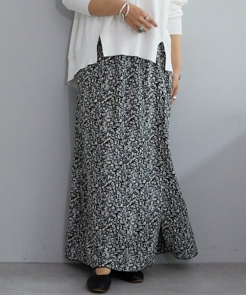 SHENERY（シーナリー）の「ギャザータイトプリントスカート（スカート・レディース・ブラック/グリーン・36/38）」の16枚目の写真