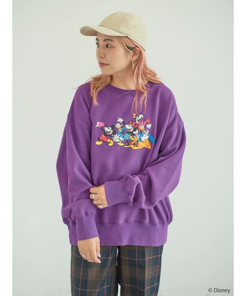 Disney(ディズニー)の「FRIENDSプリント裏起毛プルオーバー/Disney(スウェット・レディース・チャコールグレー/パープル/マルチ・FREE)」の7枚目の写真