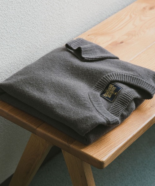 URBAN RESEARCH DOORS（アーバンリサーチドアーズ）の「ハミルトンウールクルーネックニット（ニット/セーター・メンズ・チャコールグレー/ネイビー/アイボリー/グリーン系その他/ブルー系その他・MEDIUM/LARGE/X-LARGE）」の3枚目の写真