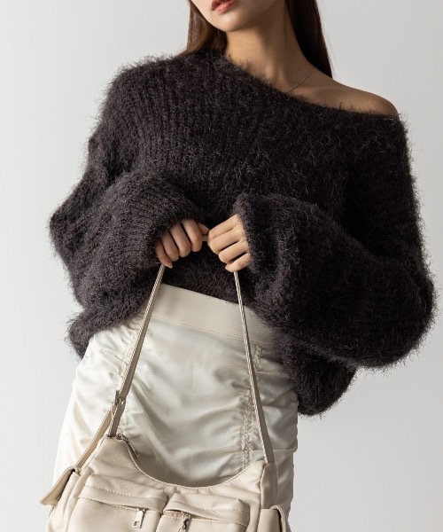 me+em select（ミームセレクト）の「※※【 １１color 】フラッフィールーズシャギーニット【韓国製】（ニット/セーター・レディース・チャコール/カーキ/ピンク/ブルー/アイボリー/ブラック/ブラウン/ライトブルー/グリーン/グレー/ホワイト・FREE）」の13枚目の写真