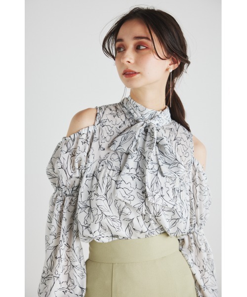 rienda（リエンダ）の「スリーブプリーツトップス（シャツ/ブラウス・レディース・ブラック系その他/ブルー/ホワイト系その他/ブラウン・FREE）」の9枚目の写真