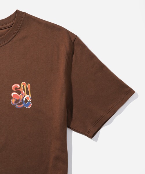 Saturdays NYC(サタデーズ ニューヨークシティ )の「Airbrush Flower SS Tee(Tシャツ/カットソー・メンズ・ブラウン系その他2/ブルー・M/S/XL/X-SMALL/L)」の9枚目の写真