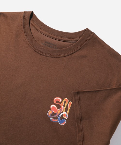 Saturdays NYC(サタデーズ ニューヨークシティ )の「Airbrush Flower SS Tee(Tシャツ/カットソー・メンズ・ブラウン系その他2/ブルー・M/S/XL/X-SMALL/L)」の10枚目の写真