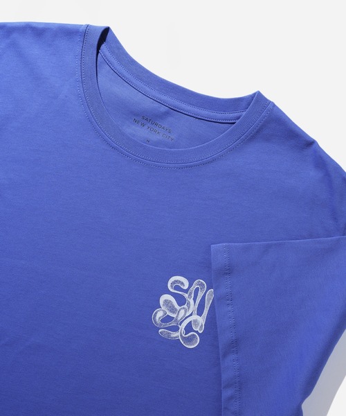 Saturdays NYC(サタデーズ ニューヨークシティ )の「Airbrush Flower SS Tee(Tシャツ/カットソー・メンズ・ブラウン系その他2/ブルー・M/S/XL/X-SMALL/L)」の17枚目の写真