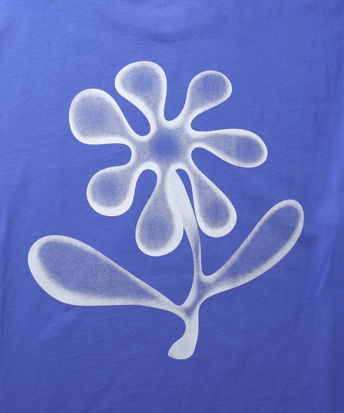 Saturdays NYC(サタデーズ ニューヨークシティ )の「Airbrush Flower SS Tee(Tシャツ/カットソー・メンズ・ブラウン系その他2/ブルー・M/S/XL/X-SMALL/L)」の19枚目の写真