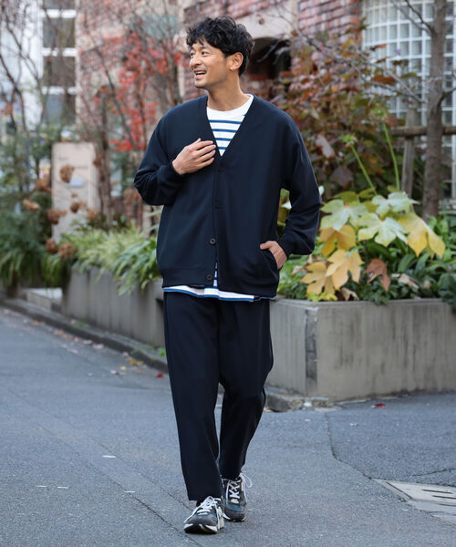 B:MING by BEAMS（ビーミングバイビームス）の「B:MING by BEAMS / ダブルフェイス 梨地 Vカーディガン(セットアップ対応)（カーディガン/ボレロ・メンズ・ネイビー/ブラウン系その他2/チャコールグレー・SMALL/MEDIUM/LARGE/X-LARGE）」の7枚目の写真