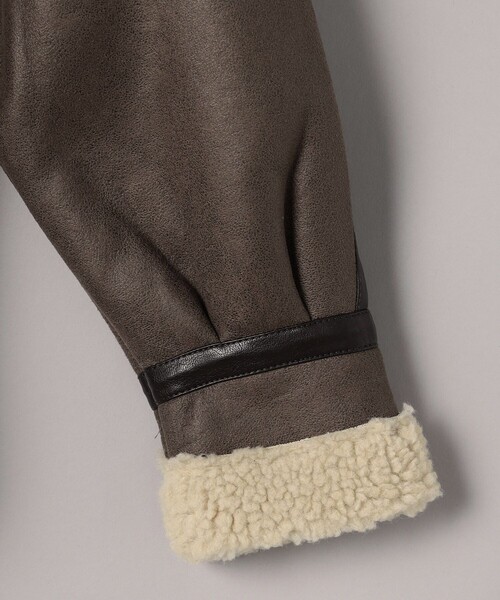 Alpha Industries（アルファインダストリーズ）の「【WEB限定】ALPHA/アルファ　W FAKEMOUTON　B-3/フェイクムートンB-3（その他アウター・レディース・ブラウン/ブラック・MEDIUM/SMALL）」の7枚目の写真