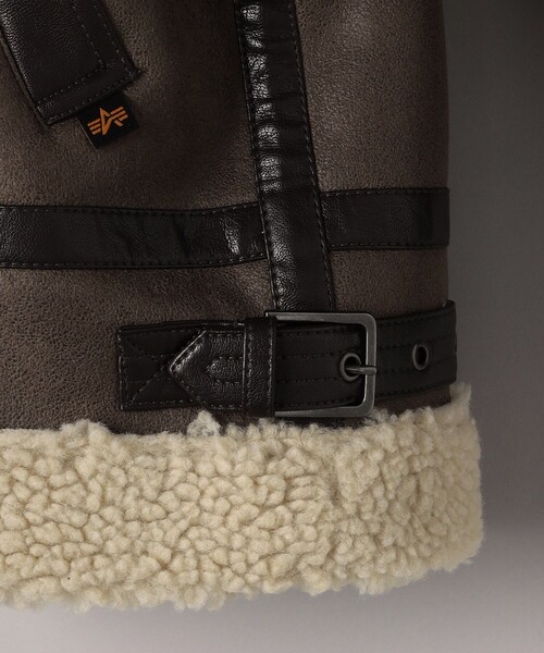 Alpha Industries（アルファインダストリーズ）の「【WEB限定】ALPHA/アルファ　W FAKEMOUTON　B-3/フェイクムートンB-3（その他アウター・レディース・ブラウン/ブラック・MEDIUM/SMALL）」の8枚目の写真