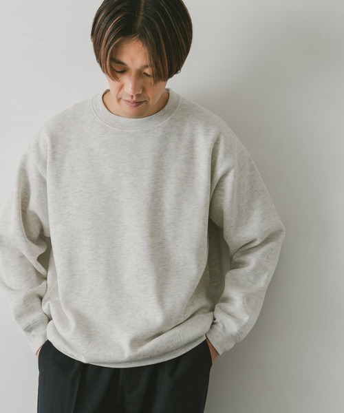 URBAN RESEARCH DOORS（アーバンリサーチドアーズ）の「裏起毛クルーネックスウェット（スウェット・メンズ・ネイビー/キャメル/グリーン/ホワイト系その他/グレー・X-LARGE/LARGE/MEDIUM）」の2枚目の写真