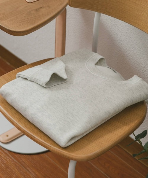 URBAN RESEARCH DOORS（アーバンリサーチドアーズ）の「裏起毛クルーネックスウェット（スウェット・メンズ・ネイビー/キャメル/グリーン/ホワイト系その他/グレー・X-LARGE/LARGE/MEDIUM）」の6枚目の写真