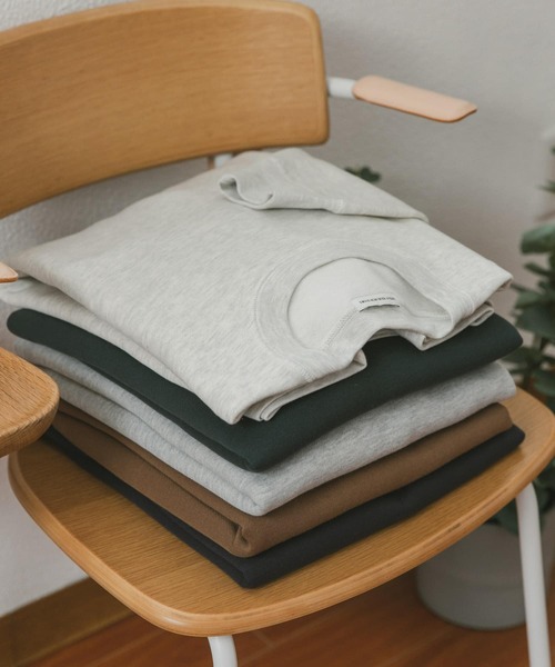 URBAN RESEARCH DOORS（アーバンリサーチドアーズ）の「裏起毛クルーネックスウェット（スウェット・メンズ・ネイビー/キャメル/グリーン/ホワイト系その他/グレー・X-LARGE/LARGE/MEDIUM）」の7枚目の写真