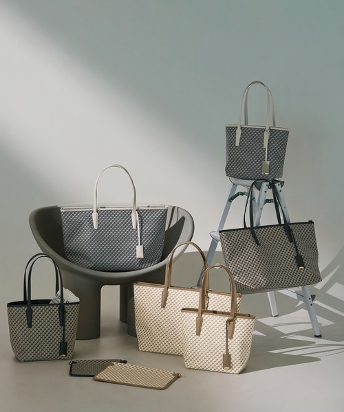 E'POR（エポール）の「【E'POR】【A4対応】MONOGRAM BAG Large（トートバッグ・レディース・ベージュ/ブラック/チャコールグレー・FREE）」の10枚目の写真