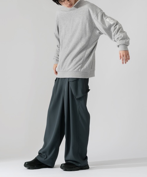 Adoon plain(アドーンプレーン)の「【Adoon plain】サイドモチーフ切り替えスウェット(スウェット・メンズ・ブラック/杢グレー・MEDIUM/LARGE)」の18枚目の写真