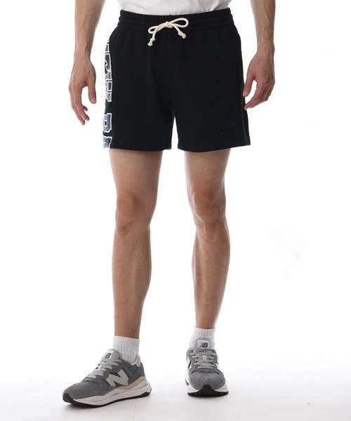 NEW BALANCE(ニューバランス)の「NB Athletics Warped クラシックス スウェットショーツ(スウェットパンツ・メンズ・アイボリー/バーガンディー/ブラック・0/1/3/2/4/5)」の2枚目の写真