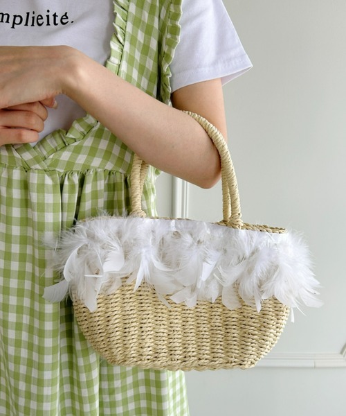 Loueme（ルエム）の「【23S/S】フェザーバスケットバッグ（かごバッグ・レディース・ブラウン/アイボリー・FREE）」の2枚目の写真