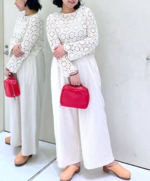 FOREVER 21（フォーエバー トゥエンティーワン）の「【FEMININE】カットレースプルオーバー（その他トップス・レディース・ブラック/ホワイト・FREE）」の9枚目の写真