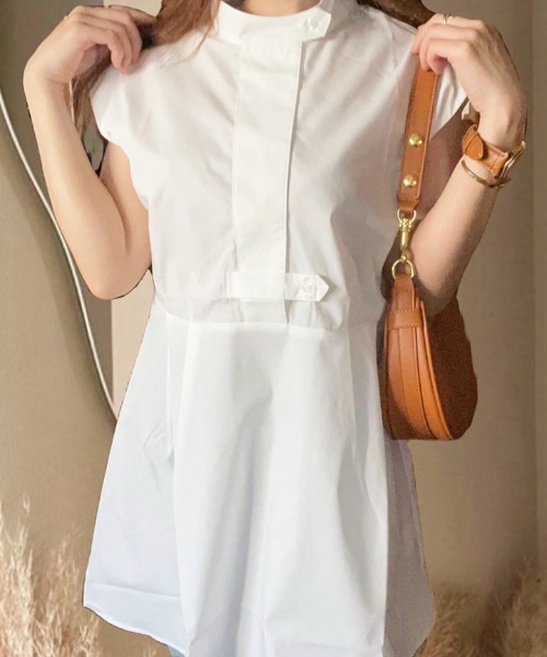 Meli rich(メリーリッチ)の「バンドカラーフレアチュニックシャツ(シャツ/ブラウス・レディース・グリーン/ライトイエロー/オフホワイト/ブラック・MEDIUM)」の1枚目の写真