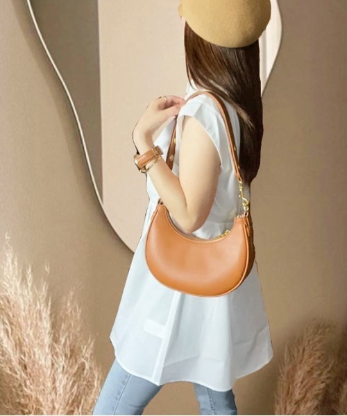 Meli rich(メリーリッチ)の「バンドカラーフレアチュニックシャツ(シャツ/ブラウス・レディース・グリーン/ライトイエロー/オフホワイト/ブラック・MEDIUM)」の19枚目の写真