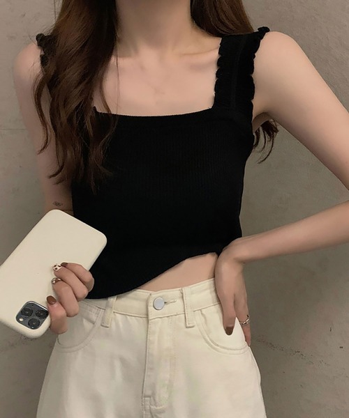 NinaetLina（ニナエリナ）の「リブニットスクエアネックタンクトップ（キャミソール・レディース・ホワイト/ブルー/ブラック/ベージュ・FREE）」の7枚目の写真