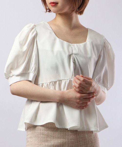 &soiree(アンドソワレ)の「&soiree ギャザートップス(シャツ/ブラウス・レディース・グリーン/ホワイト・F)」の3枚目の写真