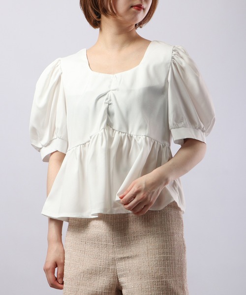 &soiree(アンドソワレ)の「&soiree ギャザートップス(シャツ/ブラウス・レディース・グリーン/ホワイト・F)」の4枚目の写真