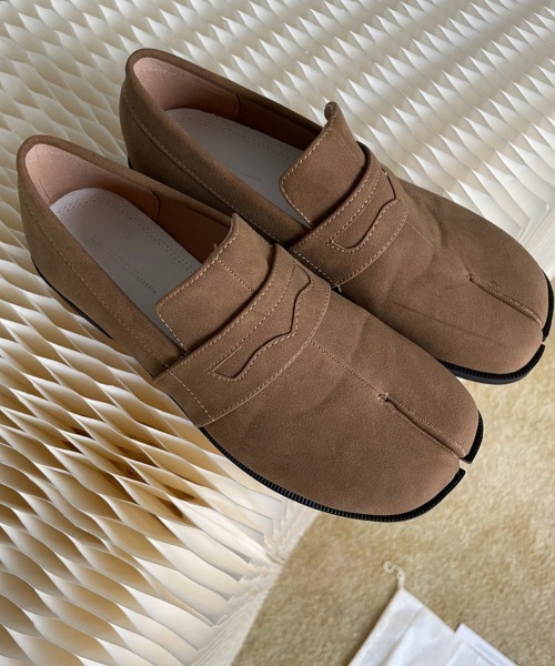 tukn.（トゥクン）の「足袋ローファー/足袋シューズ　スエード（ローファー・レディース・キャメル/ブラック・22.5cm/24.5cm/23.0cm）」の8枚目の写真