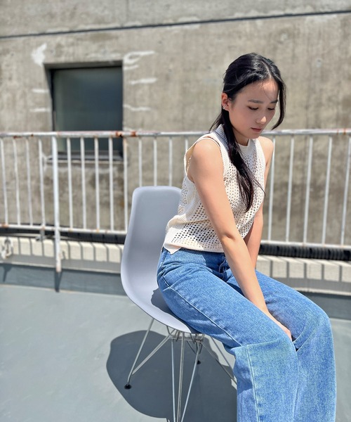 ISOOK(アイスー)の「【ZOZO限定】Sleeveless mesh knit / スリーブレスメッシュニット(タンクトップ・レディース・アイボリー・FREE)」の17枚目の写真