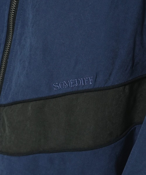 SOMEDIFF(サムディフ)の「【SOMEDIFF】PeachSkin IPFUトラックジャケット メンズ ナイロンジャケット ジャージ ブルゾン オーバーサイズテックジャケットフィットネス 春服(ジャージ・メンズ・チャコール/ネイビー/アイボリー・L/M)」の4枚目の写真