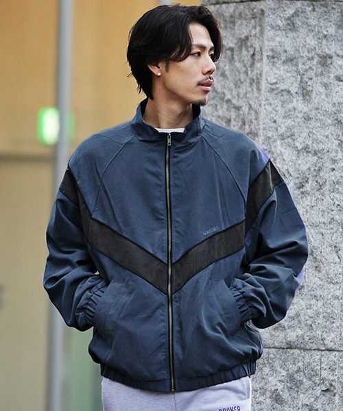 SOMEDIFF(サムディフ)の「【SOMEDIFF】PeachSkin IPFUトラックジャケット メンズ ナイロンジャケット ジャージ ブルゾン オーバーサイズテックジャケットフィットネス 春服(ジャージ・メンズ・チャコール/ネイビー/アイボリー・L/M)」の11枚目の写真