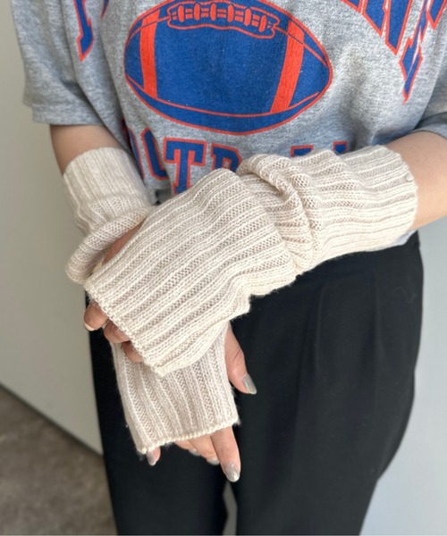 CPCM(シーピーシーエム)の「MIX糸アームウォーマー(アームカバー・レディース・ライトベージュ/チャコールグレー/ピンク・FREE)」の12枚目の写真