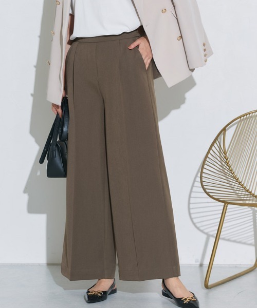 Pierrot（ピエロ）の「高見えワイドパンツ（その他パンツ・レディース・アイボリー/ダークネイビー/グレー系その他/グレイッシュベージュ/ピンク系その他/ブラック/グリーン系その他/ベージュ/ブラウン系その他/グレー系その他2/イエロー系その他/ベージュ系その他/モカ/ライトベージュ・TM/S/TLL/M/LL/PM/L/PS/PL/TL）」の5枚目の写真