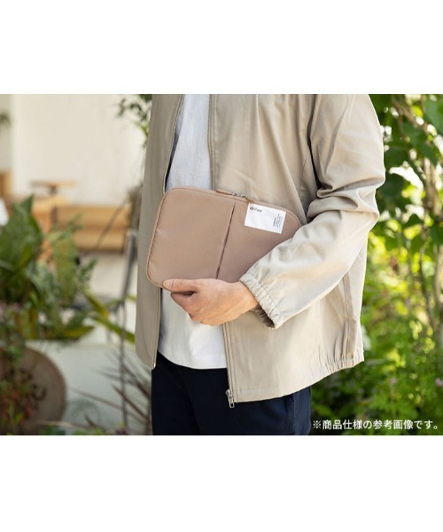 iFace(アイフェイス)の「iFace Coverletti タブレットポーチ(Sサイズ)(PC・タブレットケース・レディース・ベージュ/ブラック・S size)」の17枚目の写真