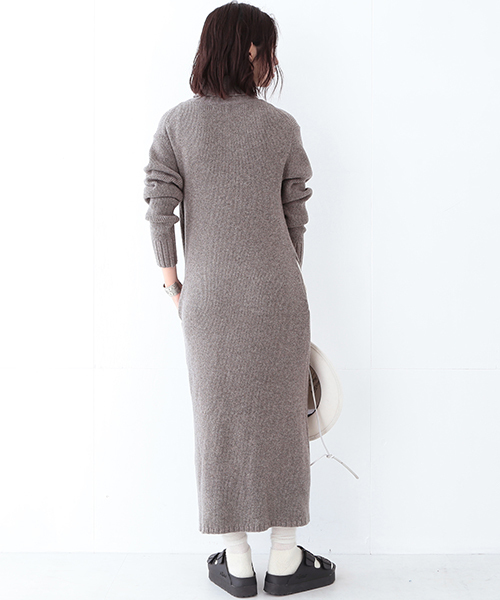 BEAMS BOY（ビームスボーイ）の「BEAMS BOY / 7ゲージ タートルニットワンピース（ワンピース・レディース・グレー/ネイビー・ONE SIZE）」の4枚目の写真