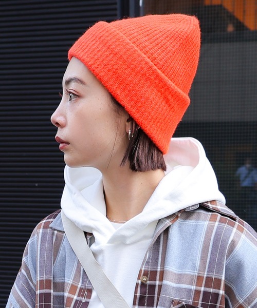 andme（アンドミー）の「リブ編みニット帽（ニットキャップ/ビーニー・レディース・オフホワイト/ブラウン/グリーン系/ブラック/ライトブルー/オレンジ・FREE）」の6枚目の写真