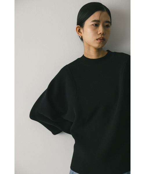 STYLEMIXER（スタイルミキサー）の「ボリュームスリーブルーズニット（ニット/セーター・レディース・ネイビー/ブラック/オレンジ/アイボリー・FREE）」の18枚目の写真