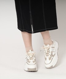 厚底ダッドスニーカー
