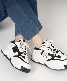 厚底ダッドスニーカー