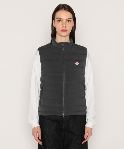 DANTON（ダントン）の「WOMEN'S STRETCH NYLON MIDDLE DOWN STAND COLLAR VEST（ダウンベスト・レディース・チャコール/カーキ/ブラウン/グレイッシュベージュ/ブラック・M/S/XS）」の21枚目の写真