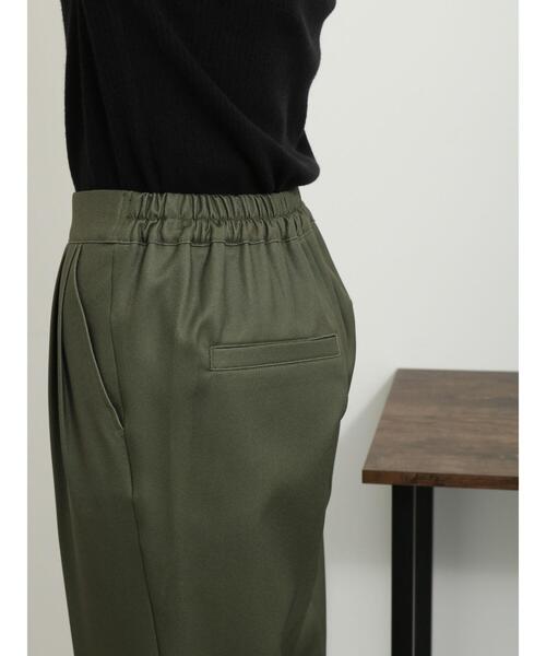 Samansa Mos2 blue（サマンサモスモスブルー）の「【吸湿発熱】マルチスタイルテーパードパンツ（その他パンツ・レディース・チャコールグレー/カーキ/キャメル/キナリ/ベージュ/ネイビー/ブラック・S/L/M/SS）」の12枚目の写真