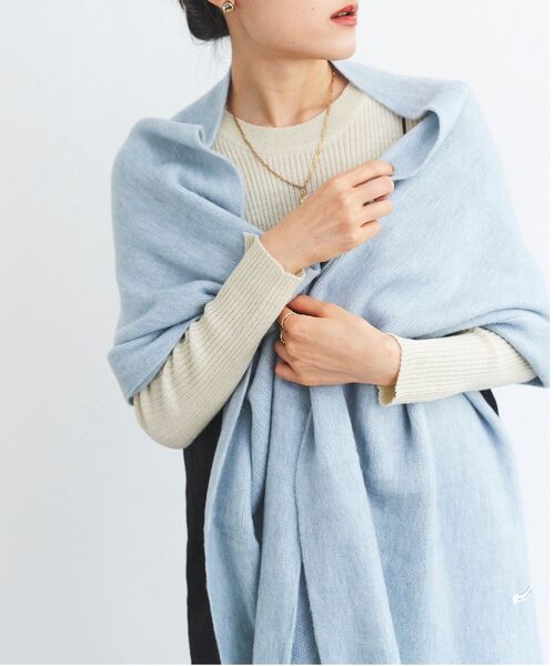 le.coeur blanc（ルクールブラン）の「シャギーカラーストール（ストール/ショール・レディース・ライトグレー/ベージュ/サックスブルー・FREE）」の22枚目の写真