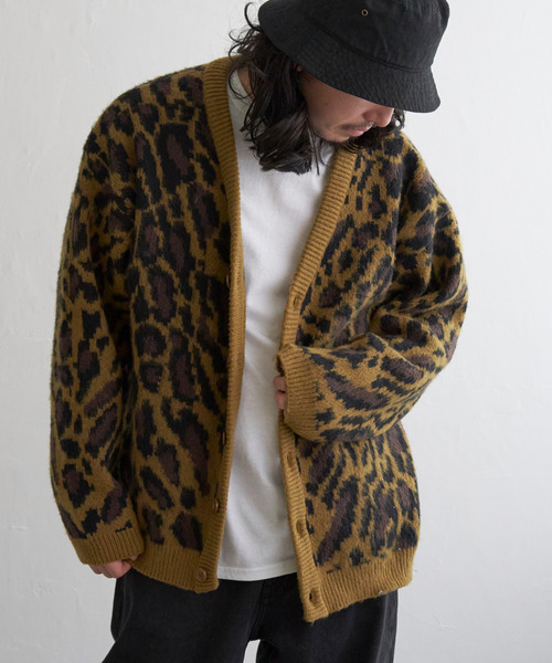 VENCEEXCHANGE（ヴァンスエクスチェンジ）の「総柄ニットVカーディガン（カーディガン/ボレロ・メンズ・グレー系その他/ネイビー/ホワイト/ブルー/マスタード/ブラック/ダークグリーン/ベージュ/チャコールグレー/ターコイズブルー・L/M）」の19枚目の写真