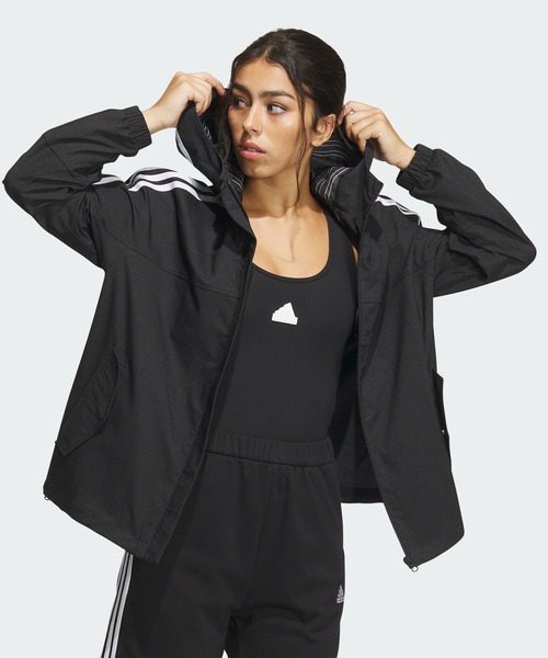 adidas（アディダス）の「シーズナル スポーツウェア ルーズフィット デニムルック クロスジャケット / アディダス adidas（マウンテンパーカー・レディース・ブラック/ピンク系その他/ネイビー・XX-LARGE/MEDIUM/SMALL/LARGE/X-LARGE）」の5枚目の写真