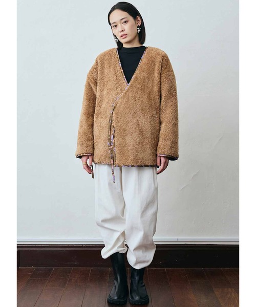 MEDE19F（メデジュウキュウ）の「ＭＥＤＥ１９Ｆ　エアリーな風合いの吸湿発熱コットンクルーネックトップス（Tシャツ/カットソー・レディース・ブラック/チャコールグレー/オフホワイト・X-LARGE/XX-LARGE/LARGE/MEDIUM）」の7枚目の写真