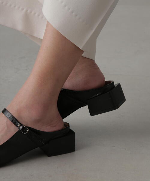 FREE'S MART（フリーズマート）の「◆メリージェーンミュール（パンプス・レディース・ブラック系その他/ゴールド/ブラック・SMALL/MEDIUM）」の14枚目の写真