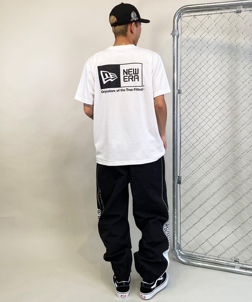 NEW ERA(ニューエラ)の「NEW ERA/ニューエラ 半袖Tシャツ 定番ロゴ バックプリント 吸汗速乾 14121830/14121835(Tシャツ/カットソー・メンズ・ブラック/ホワイト・M/L/XL/2XL)」の19枚目の写真