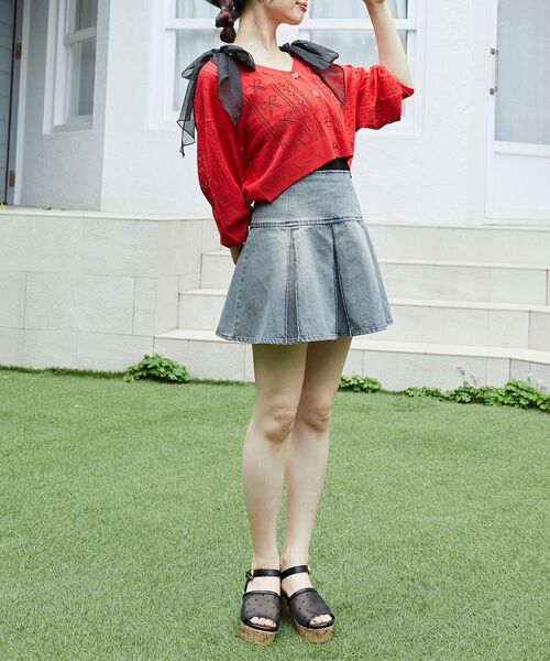 MAJESTIC LEGON（マジェスティックレゴン）の「エンブロイダリーチュールサンダル（サンダル・レディース・ゴールド/ブラック/シルバー・SMALL/MEDIUM/LARGE/X-LARGE）」の13枚目の写真