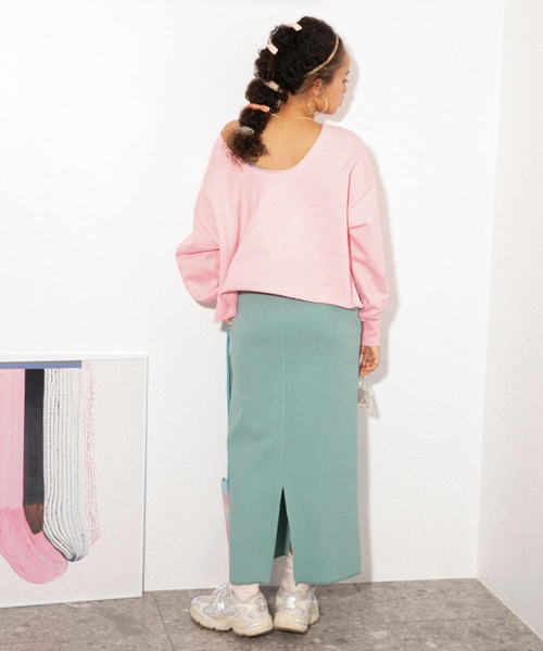 URBAN RESEARCH Sonny Label(アーバンリサーチサニーレーベル)の「AyaKawasaki カットオフスウェット(スウェット・レディース・イエロー/パープル/ピンク・FREE)」の21枚目の写真