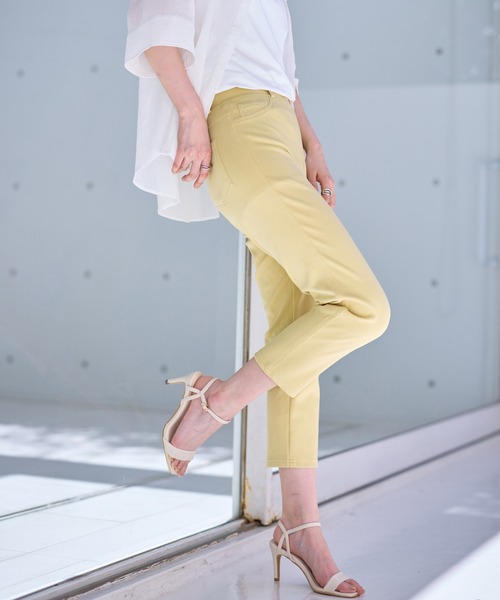 BELLUNA PLUS(ベルーナ)の「美ストレッチアンクル丈レギンスパンツ股下55cm(その他パンツ・レディース・ブラック/インディゴブルー/ケミカルウォッシュ/ライトグリーン系/パープル系/ライトイエロー/オフホワイト/ベージュ系/コーラル/ライトパープル/セージグリーン・X-LARGE/LARGE/MEDIUM/SMALL)」の14枚目の写真